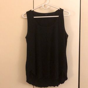 Relaxed Fit Sleeveless Blouse